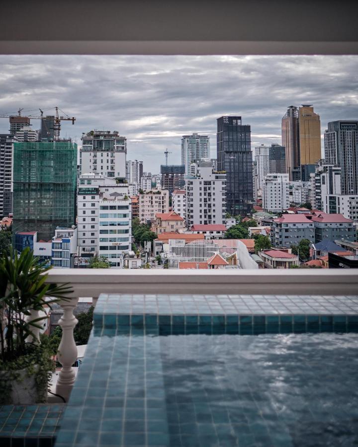 Mettavary Hotel Phnom Penh Exterior photo